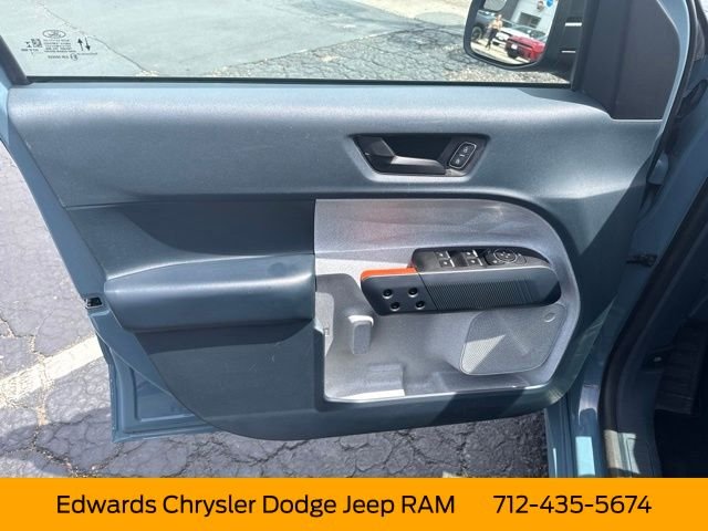 Used 2022 Green Ford XLT image 14