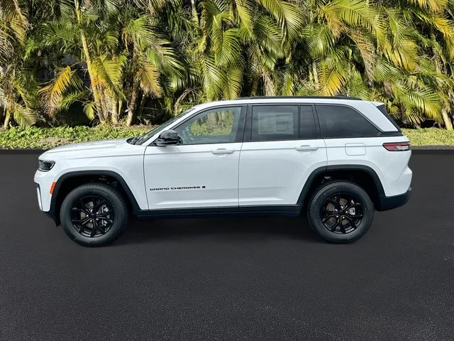 New 2026 Bright White Clear-Coat Exterior Paint Jeep Altitude image 2