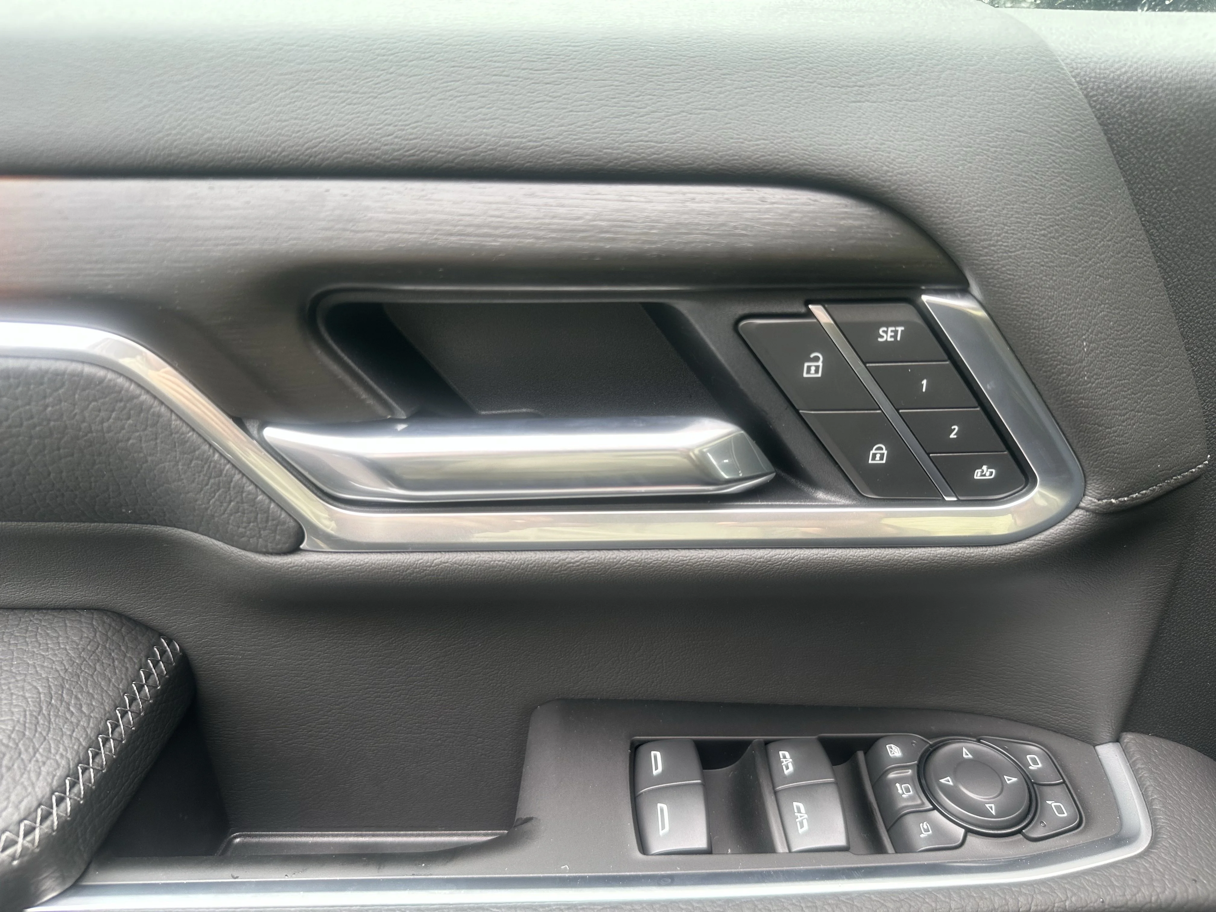 New 2026 Onyx Black GMC Denali image 10