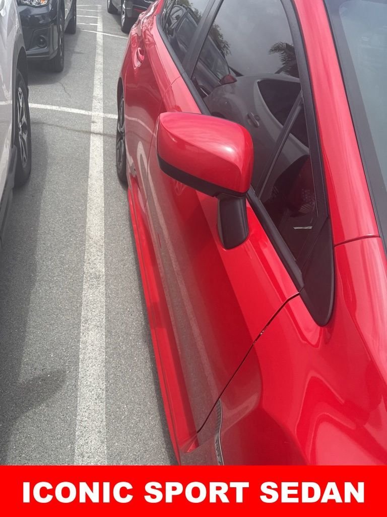 Used 2018 Red Subaru Base image 16