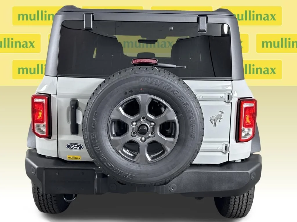New 2026 White Ford Big Bend image 19