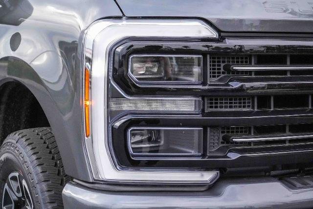 2026 Ford F-250 Super Duty Platinum - Photo 30