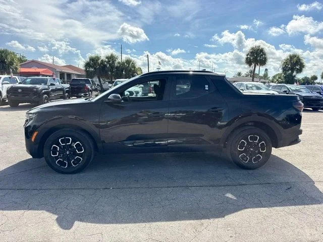 Used 2024 Black Hyundai SEL image 6