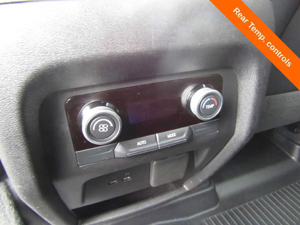 Used 2025 Moonstone Gray Metallic Buick Sport Touring image 22