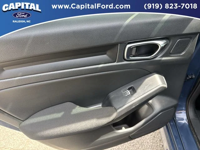Used 2025 Blue Honda Sport image 17