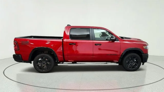 New 2026 Molten Red Pearl-Coat Exterior Paint RAM Laramie image 15