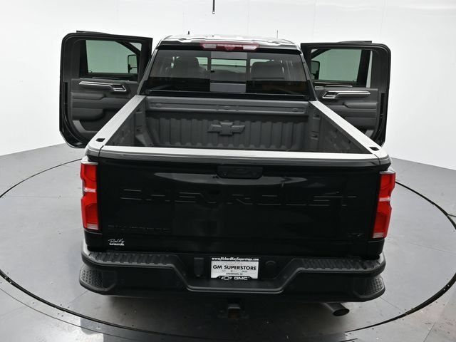 Used 2025 Black Chevrolet LTZ image 43