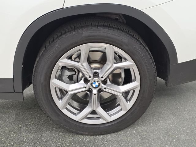 Certified Used 2024 Mineral White Metallic BMW xDrive30i image 30