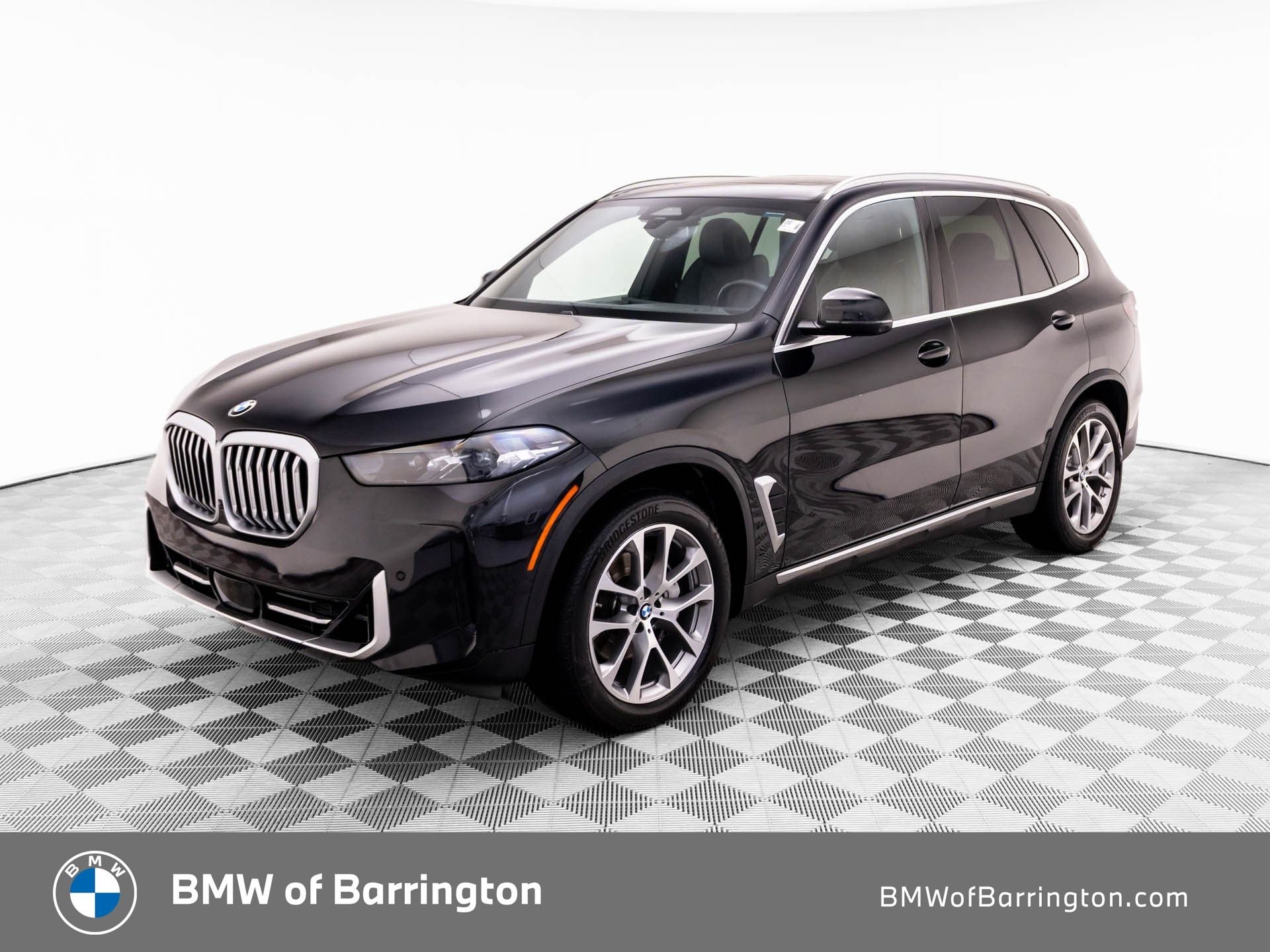 Used 2024 Black Sapphire Metallic BMW xDrive40i image 1