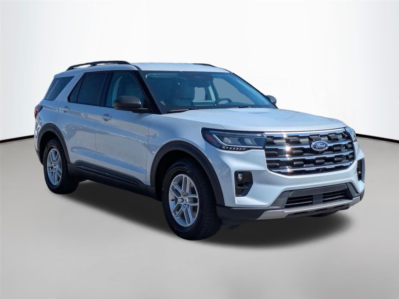 New 2026 Space White Metallic Ford Active image 3