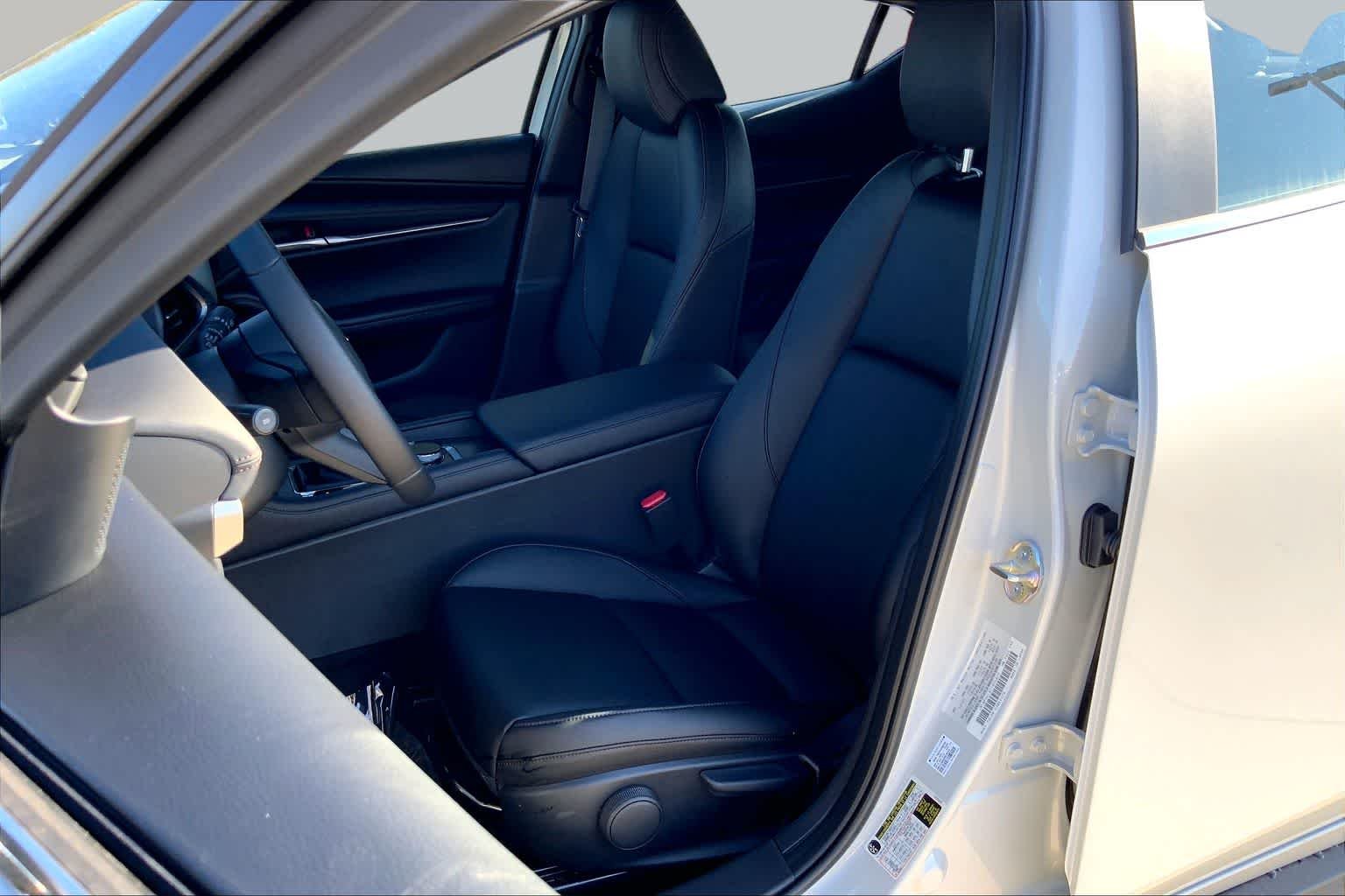 New 2026 Ceramic Metallic Mazda 2.5 S Select Sport image 9