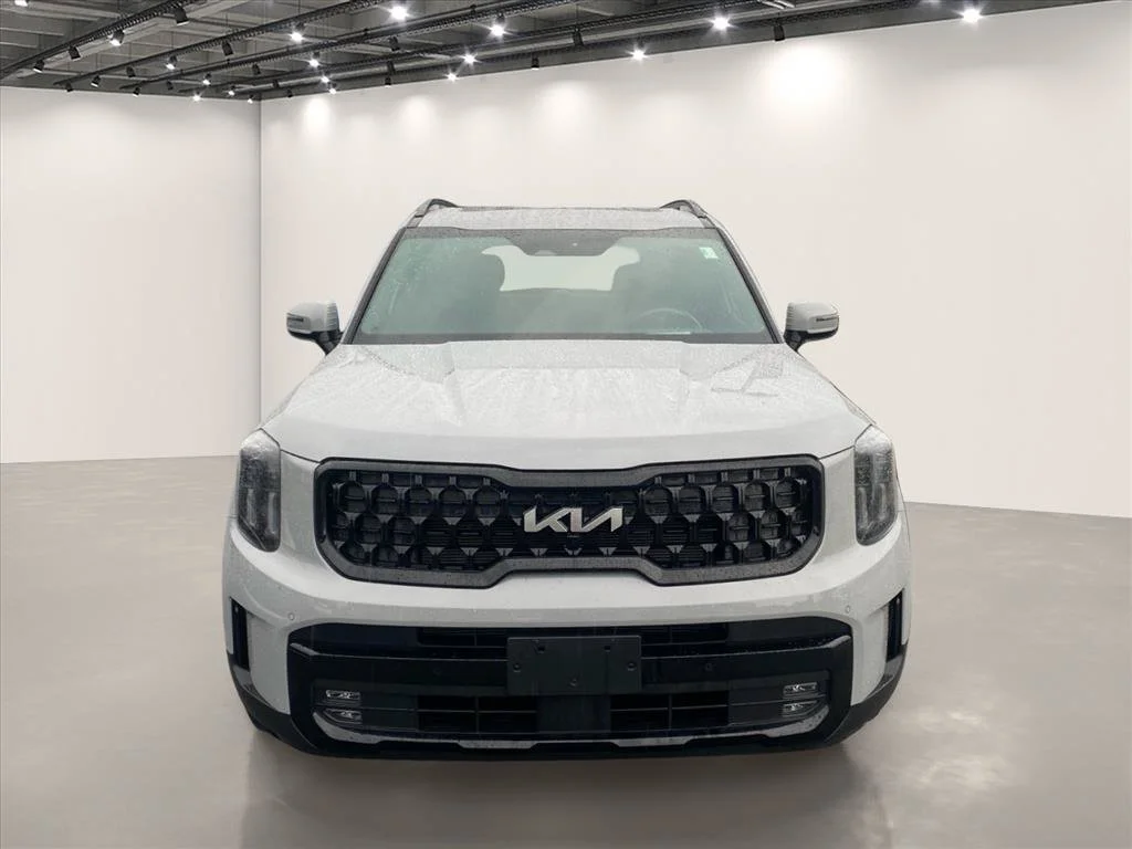 Certified Used 2024 Wolf Gray Kia SX-Prestige X-Pro image 3