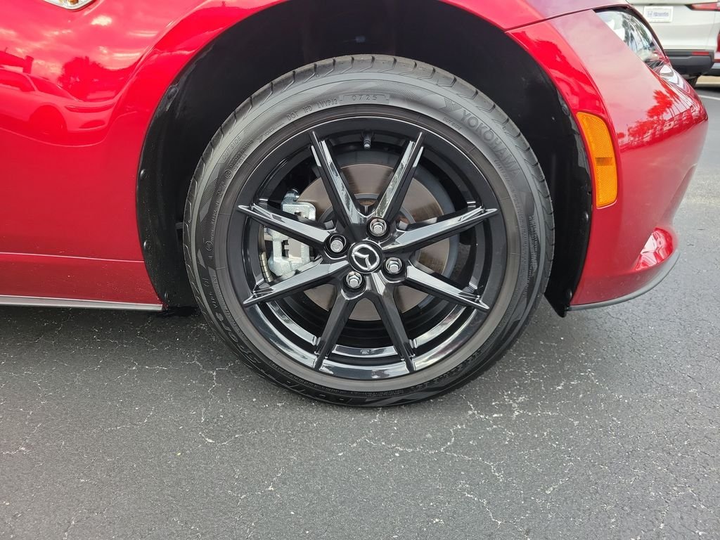 Used 2025 Red Crystal Mazda Sport image 14