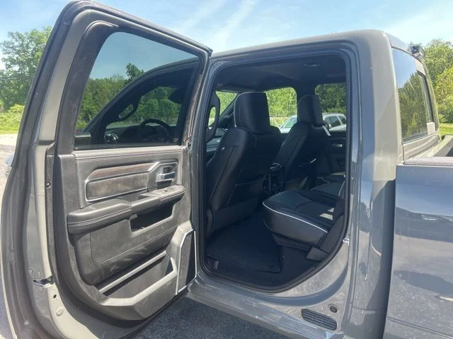 New 2026 Ceramic Gray Clear-Coat Exterior Paint RAM LARAMIE image 37