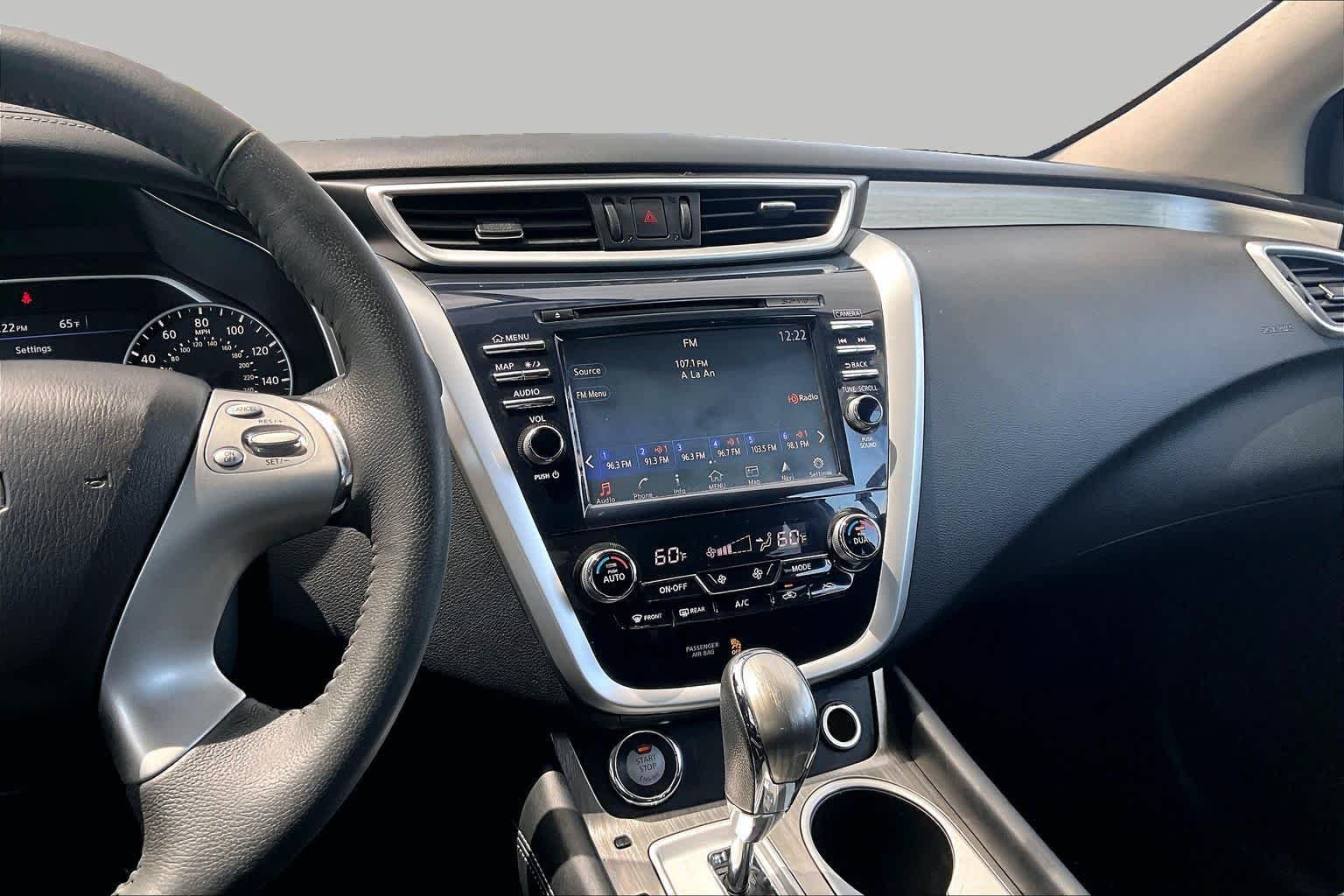 Pre-Owned 2016 Nissan Murano SV