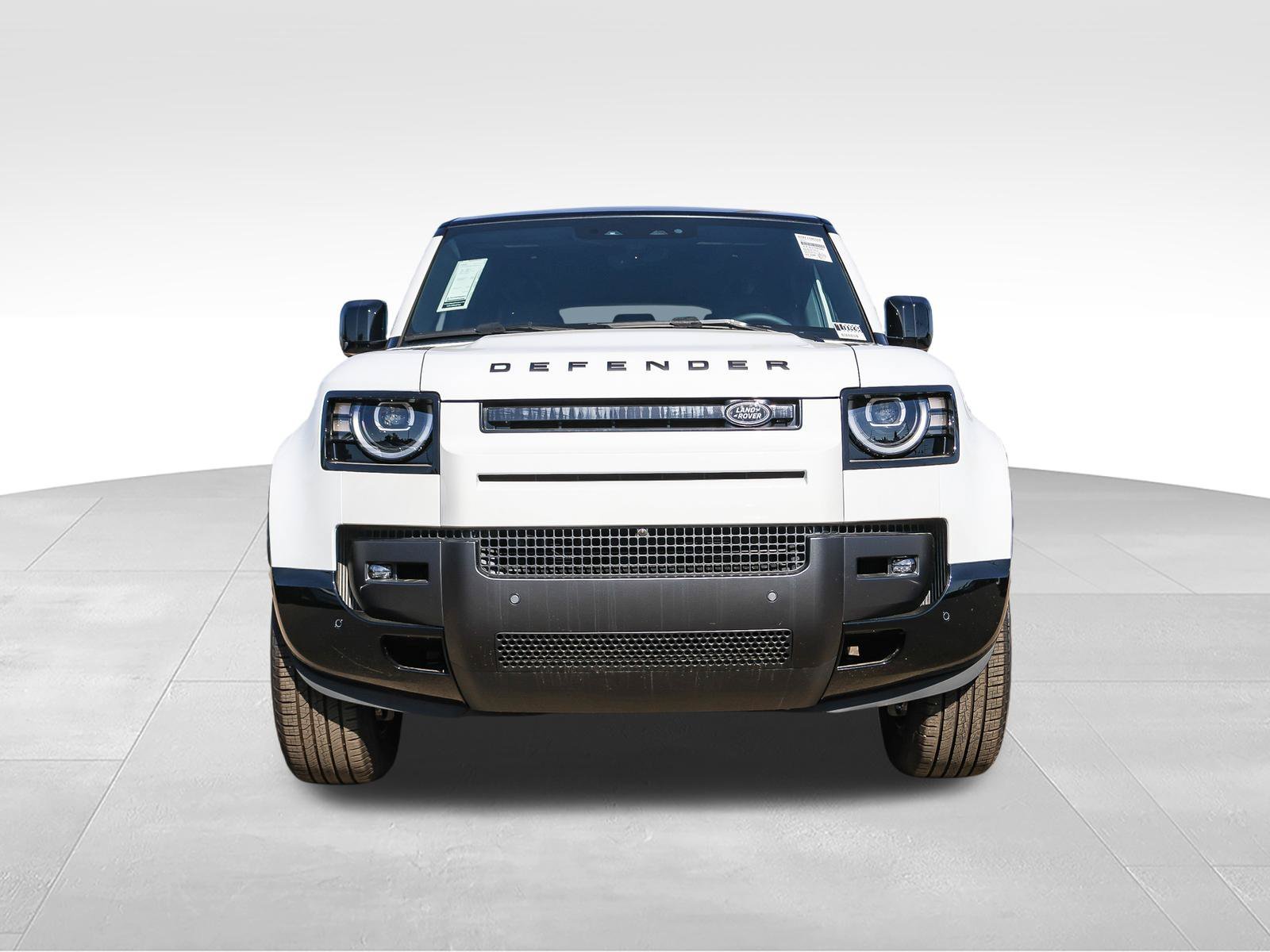New 2026 Fuji White Land Rover X-Dynamic SE image 2