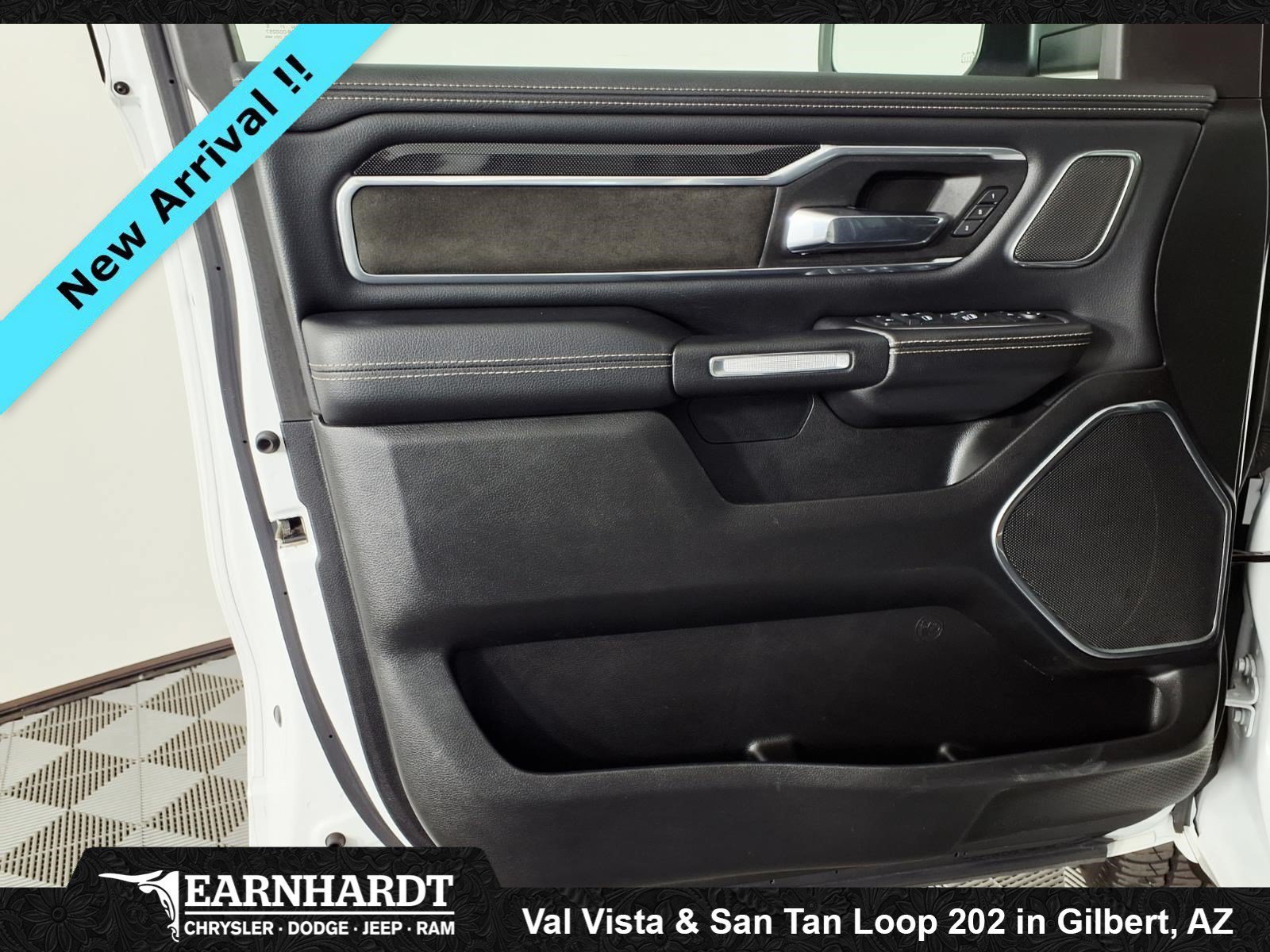 Certified Used 2022 Ivory White Tri-Coat Pearlcoat Ram Laramie image 16