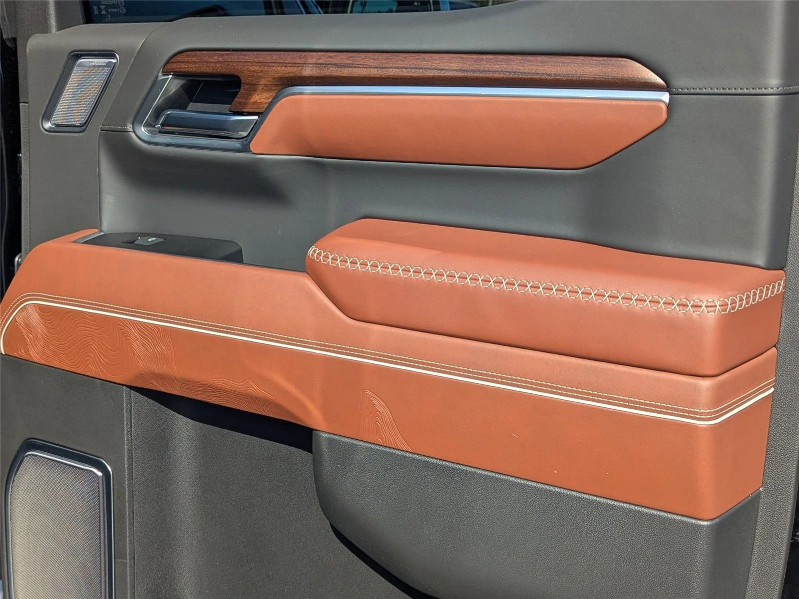 2026 GMC Sierra 1500 Denali Ultimate - Photo 38