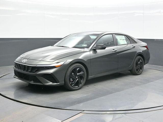 New 2026 Gray Hyundai SEL Sport Plus image 1