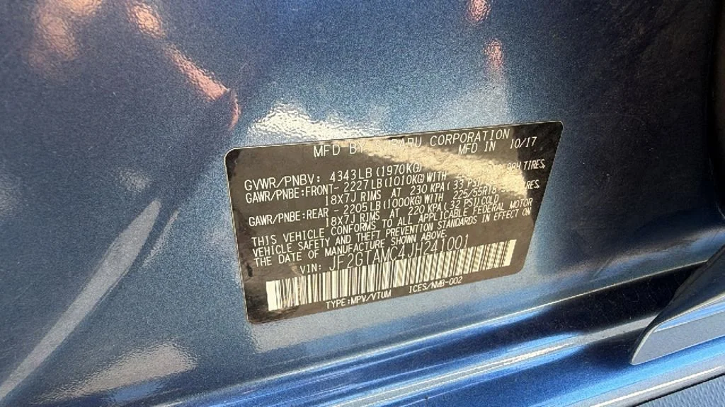 Used 2018 Quartz Blue Subaru 2.0i Limited image 30