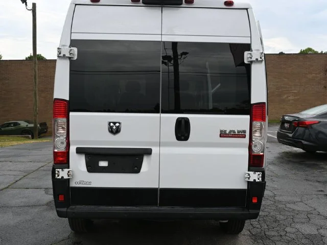 Used 2019 White Ram High Roof image 7