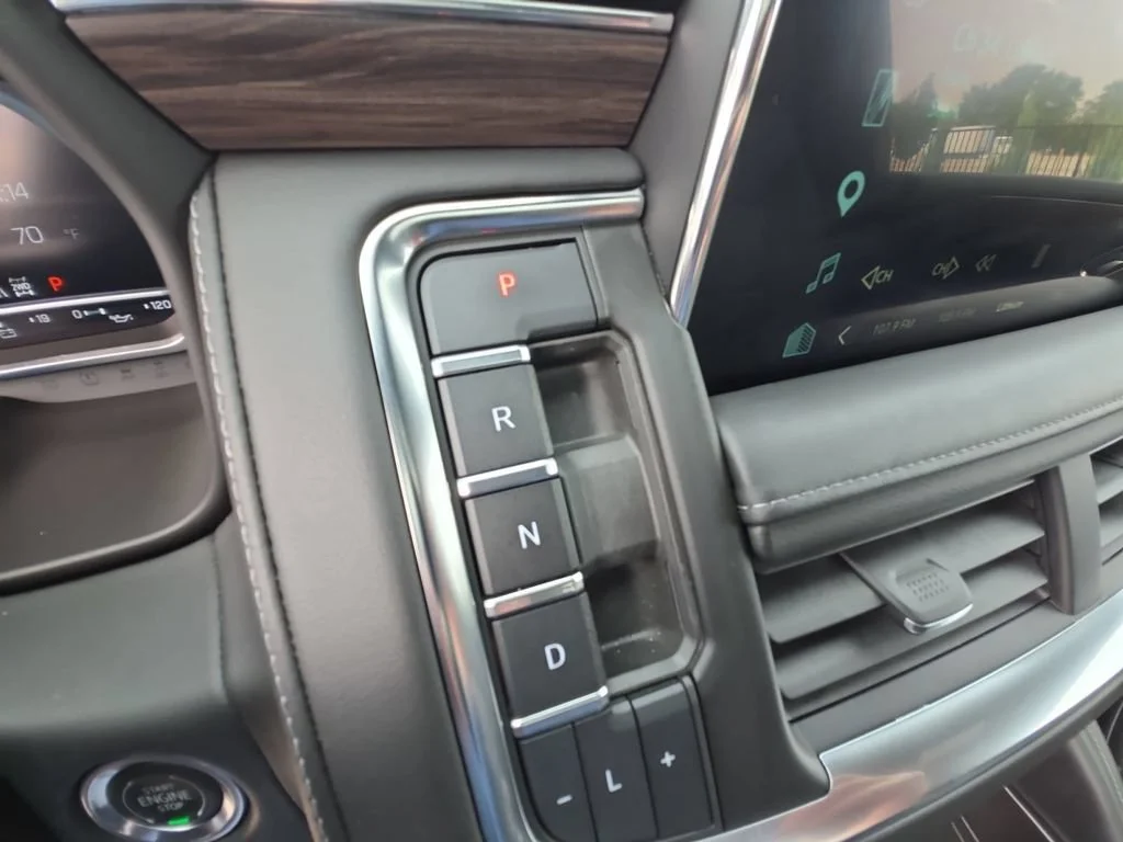 Used 2022 Auburn Metallic Chevrolet LT image 18