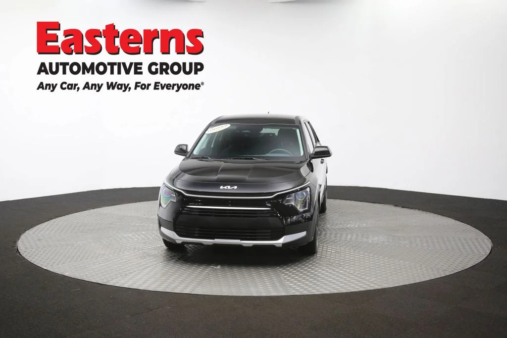 Used 2025 Black Kia LX image 40