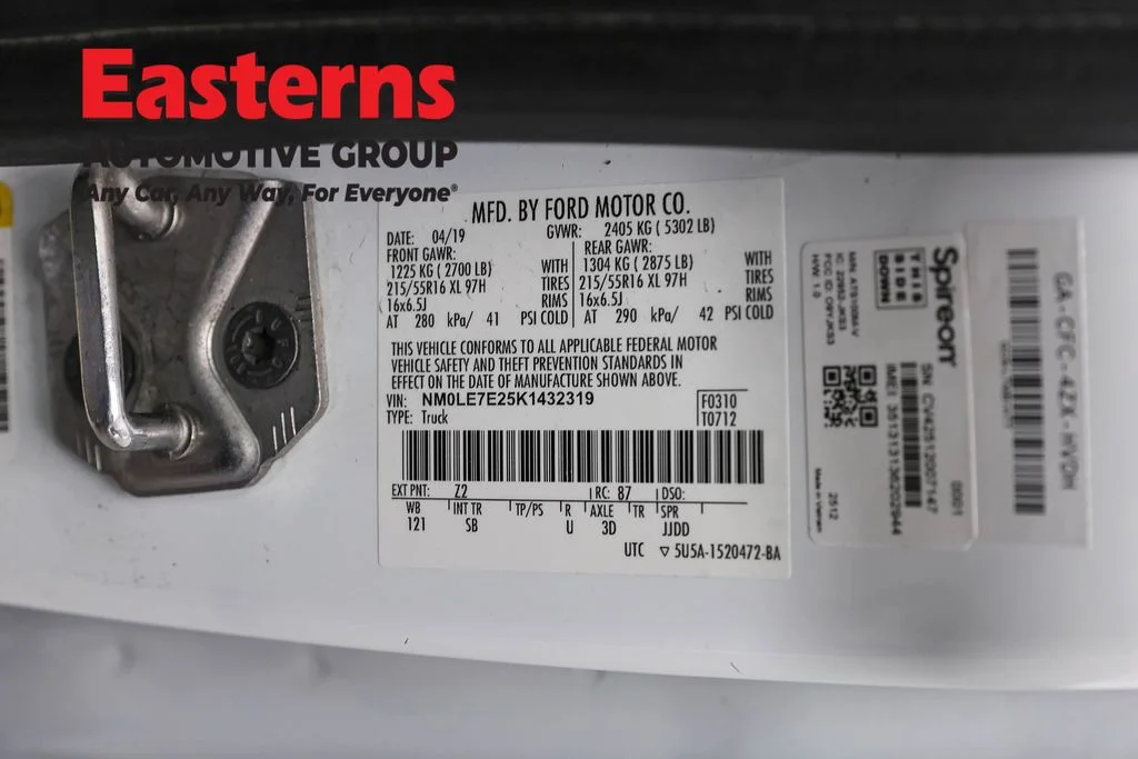 Used 2019 White Ford XL image 34