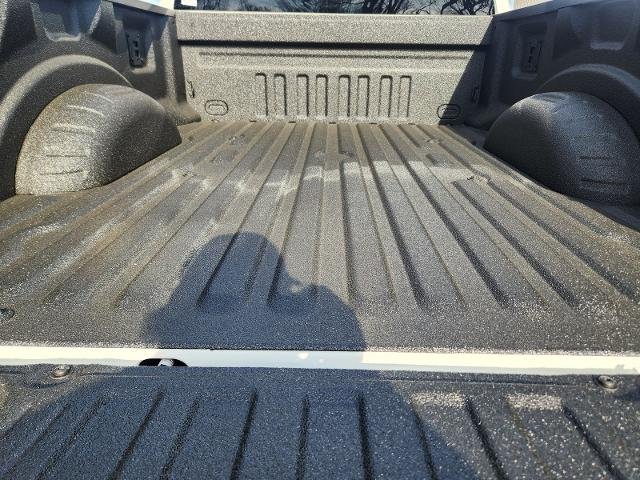 New 2026 Star White Metallic Tri-Coat Ford F-250® Platinum® image 46