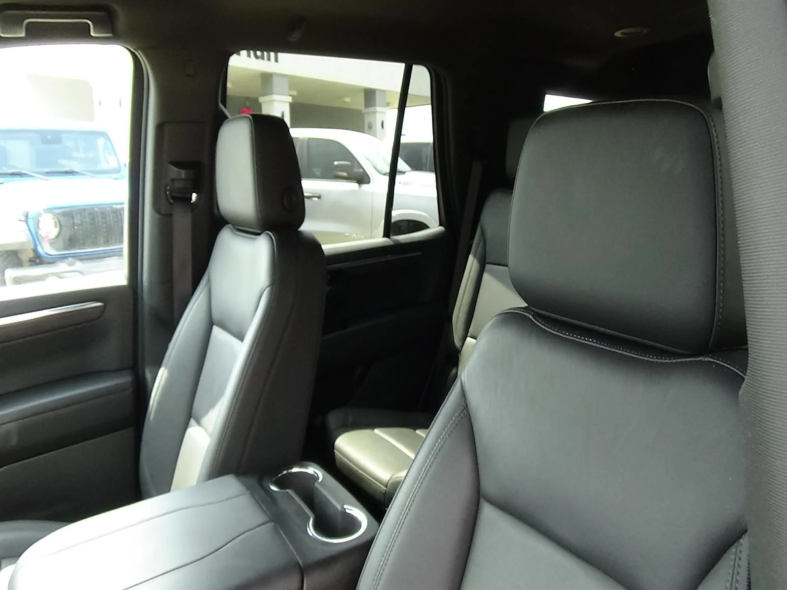 Used 2025 Sterling Gray Metallic (gxd) Chevrolet LT image 17
