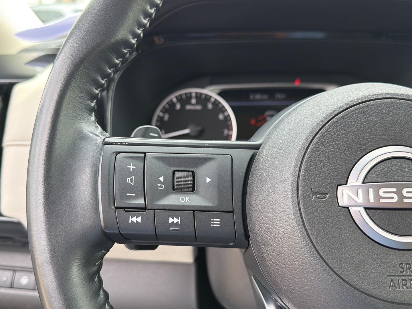 Used 2024 Gun Metallic Nissan SV image 21