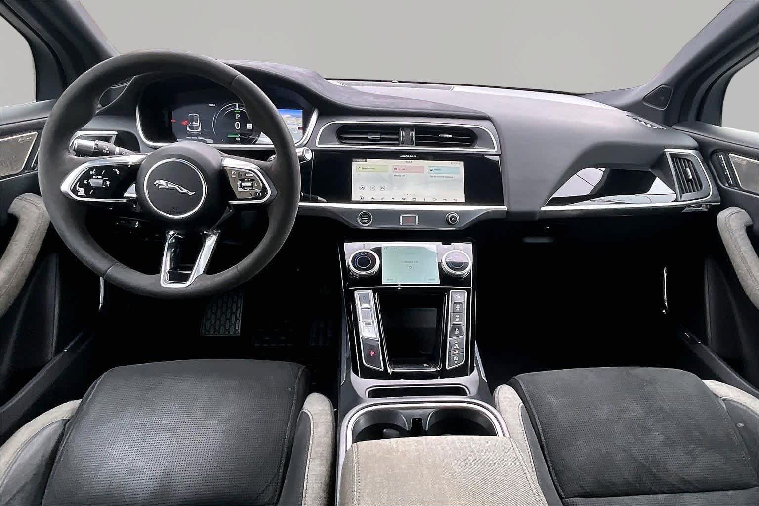 Used 2020 Corris Grey Metallic Jaguar HSE image 30