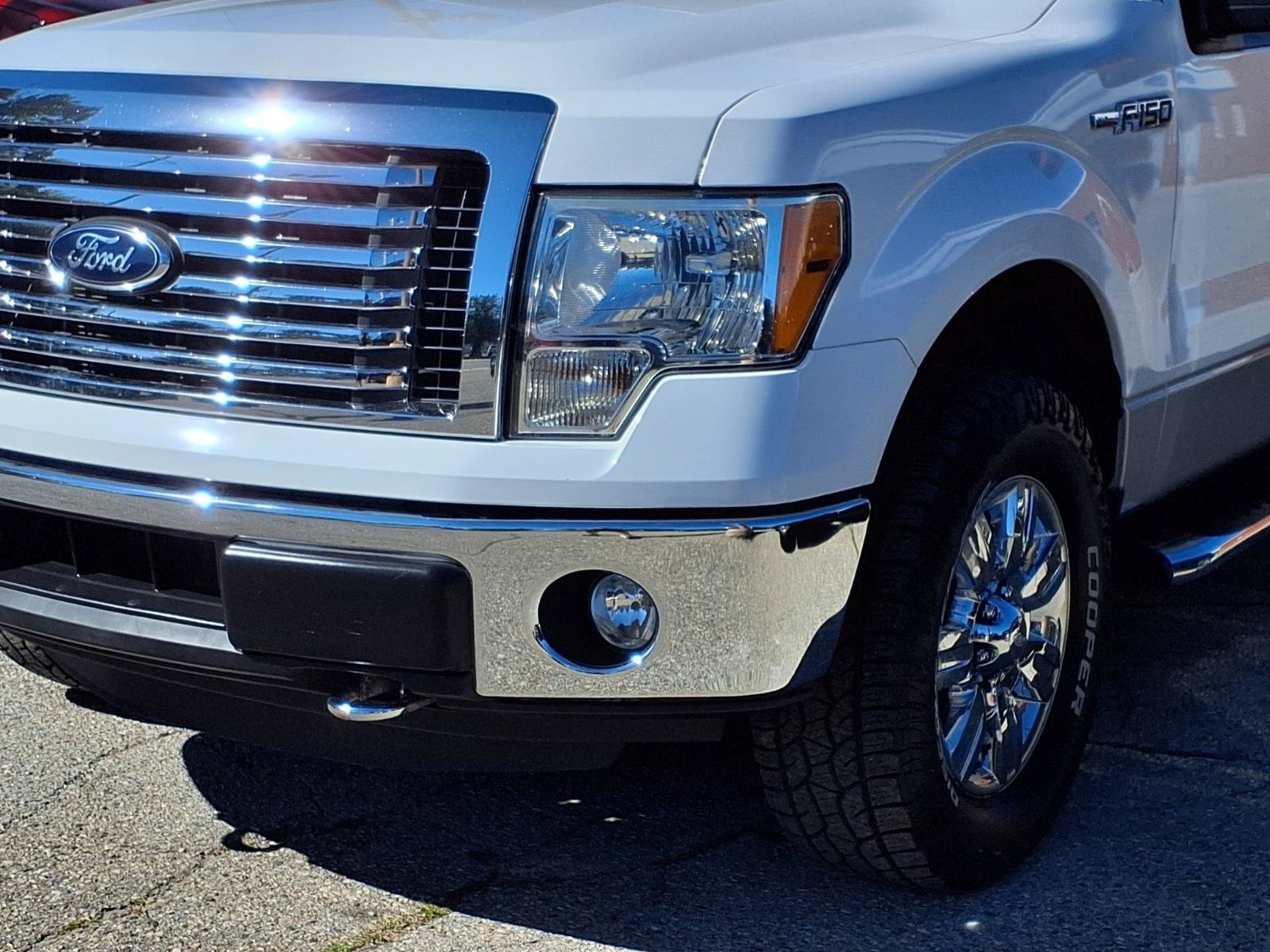 Used 2012 Oxford White Ford XL image 26