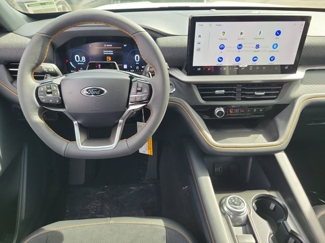 New 2026 Star White Metallic Tri-Coat Ford Tremor® image 4