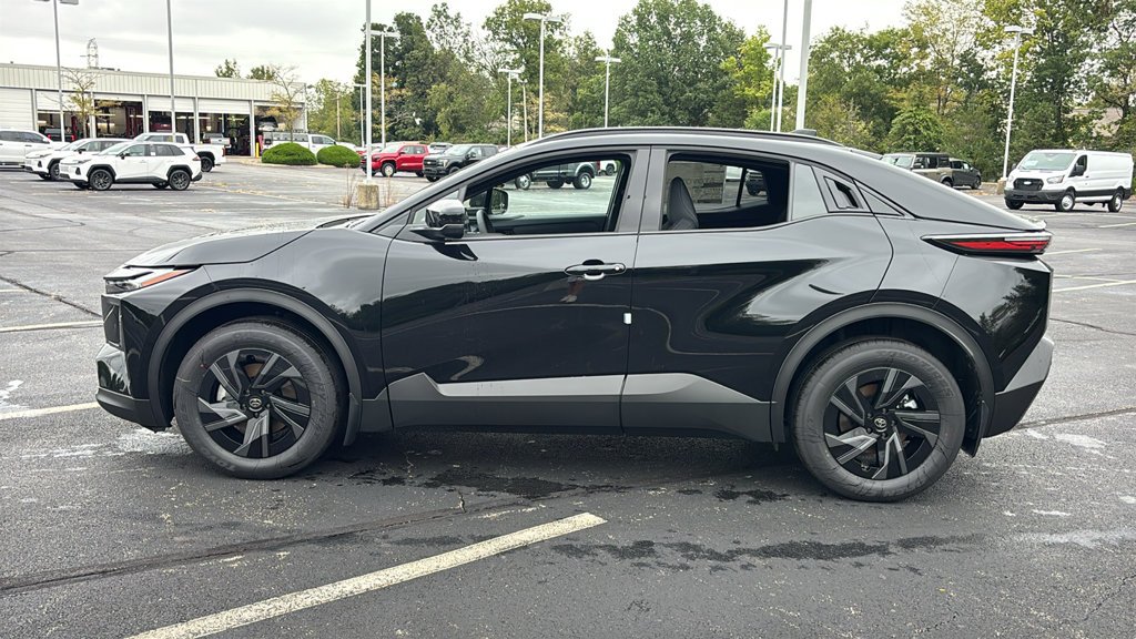 New 2026 Midnight Black Metallic Toyota  SE image 4