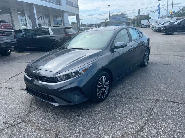 Used 2024 Gray Kia LXS image 11