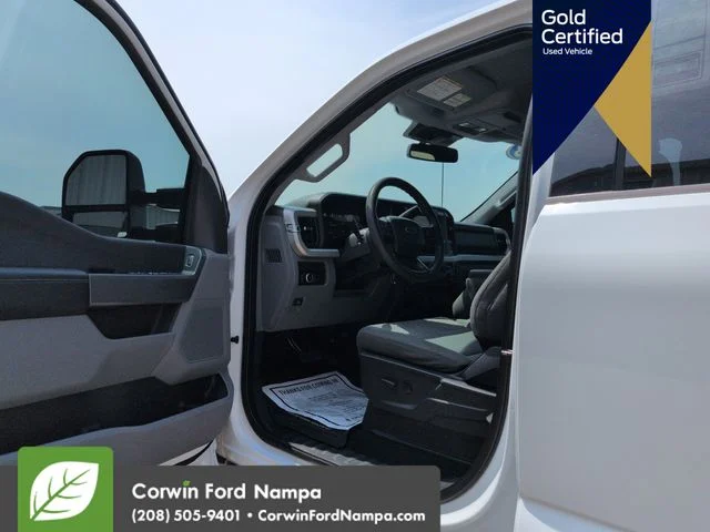 Certified Used 2023 Oxford White Ford  image 11