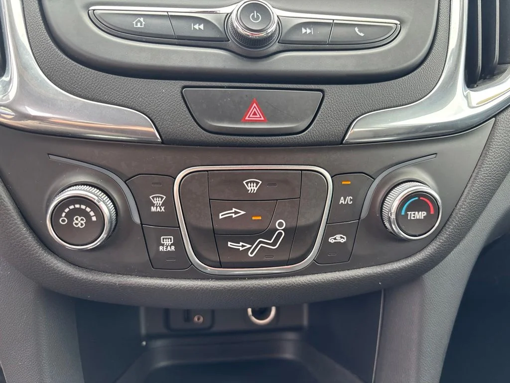 Used 2018 White Chevrolet LT image 25