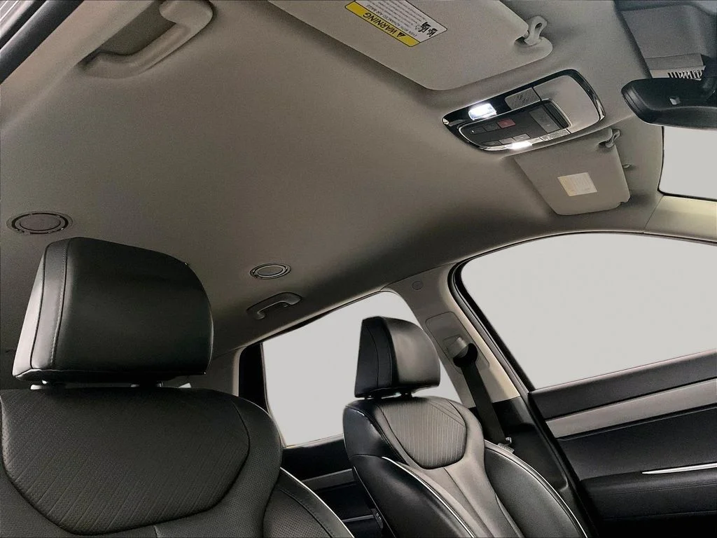 Certified Used 2025 White Hyundai SEL image 26