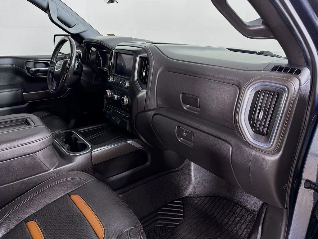 Used 2020 Blue GMC AT4 image 27