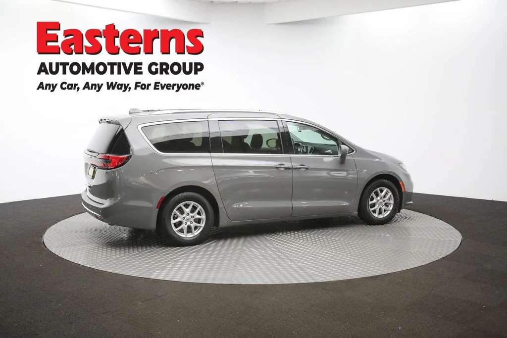 Used 2021 Gray Chrysler Touring L image 42