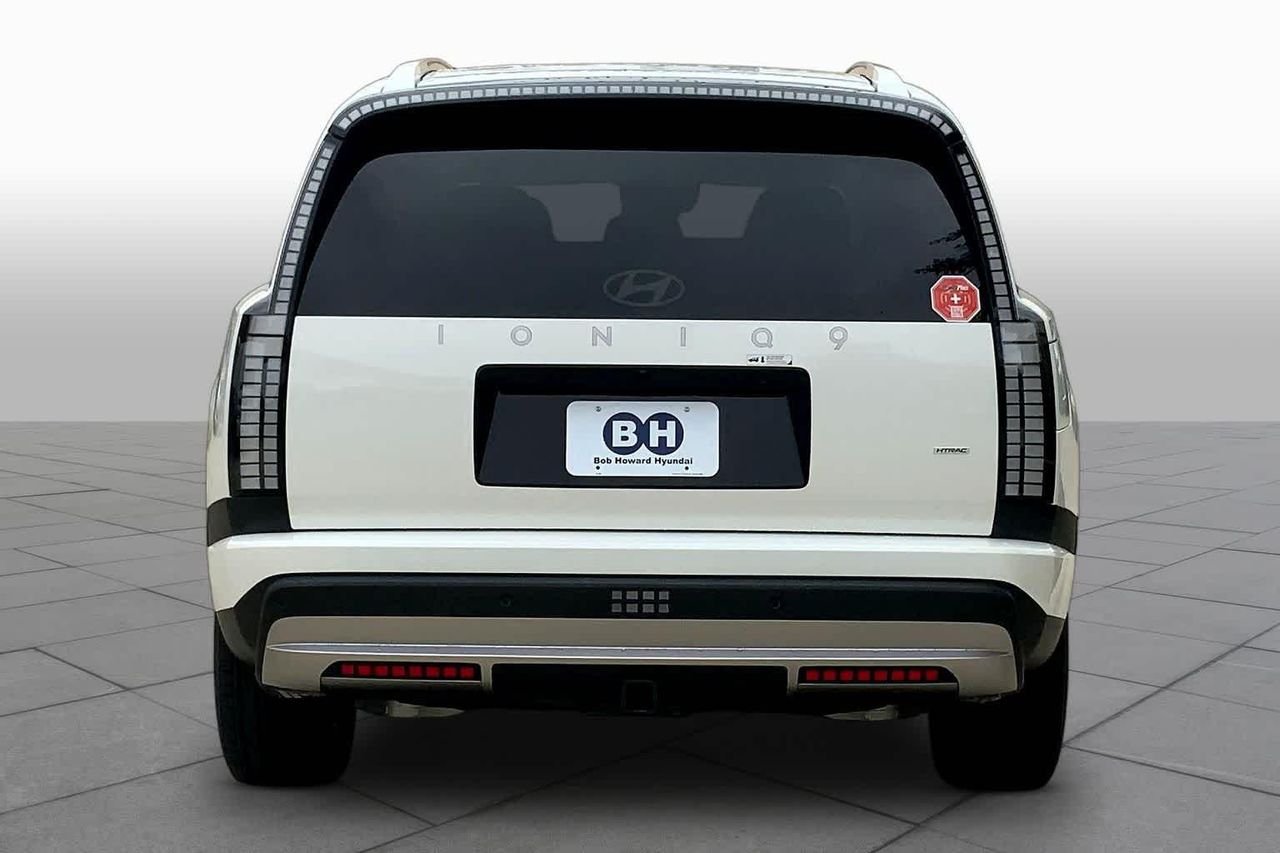 2026 Hyundai IONIQ 9 SE - Photo 4