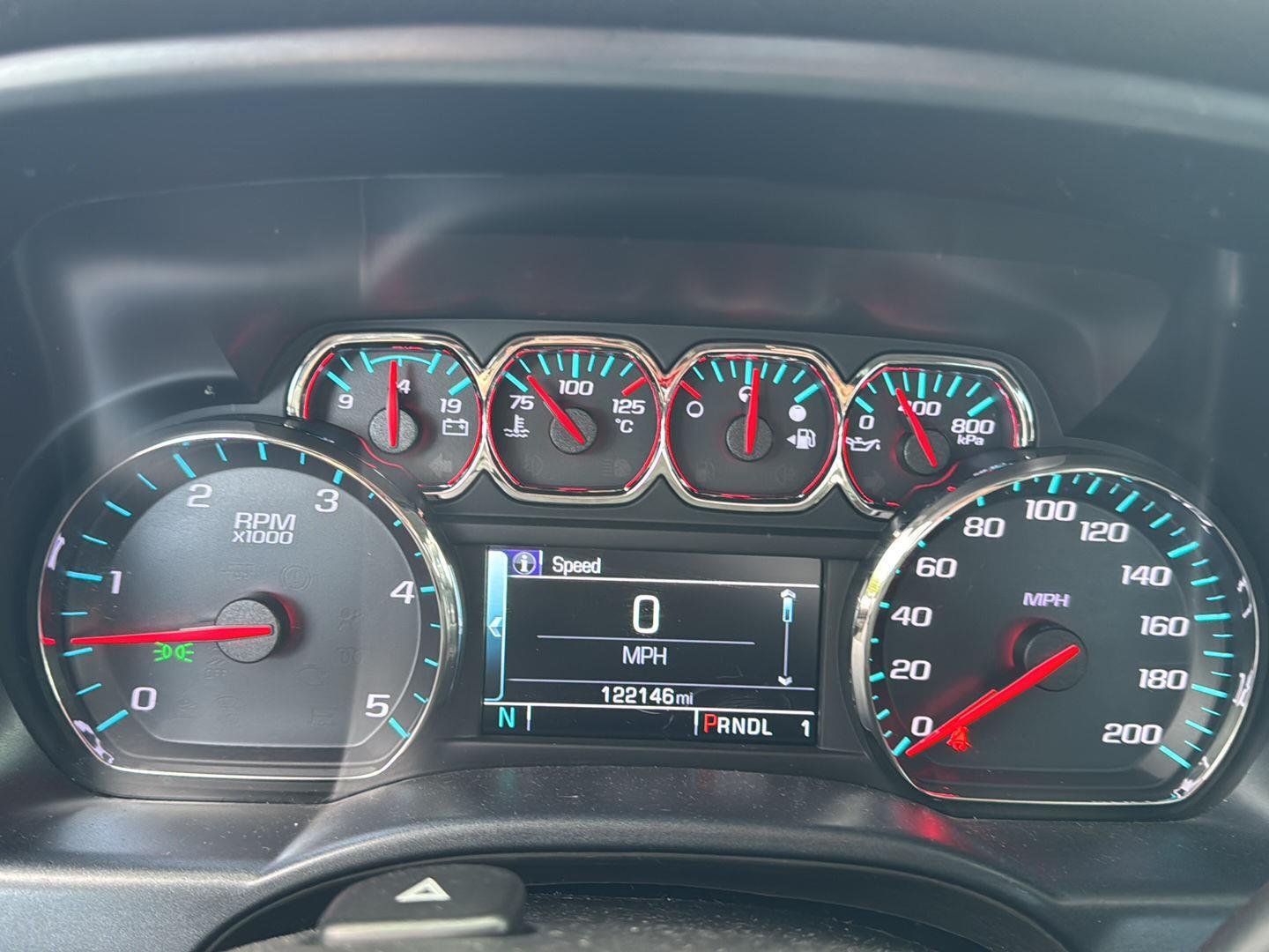 Used 2019 Onyx Black GMC SLE image 11