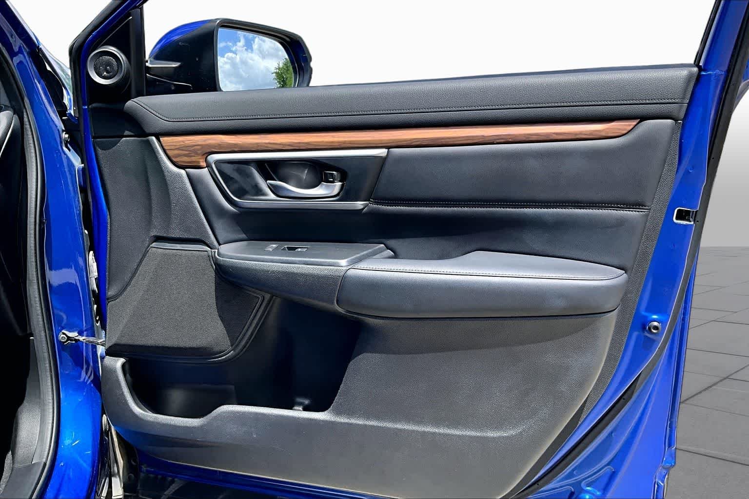 Used 2021 Aegean Blue Metallic Honda Touring image 21