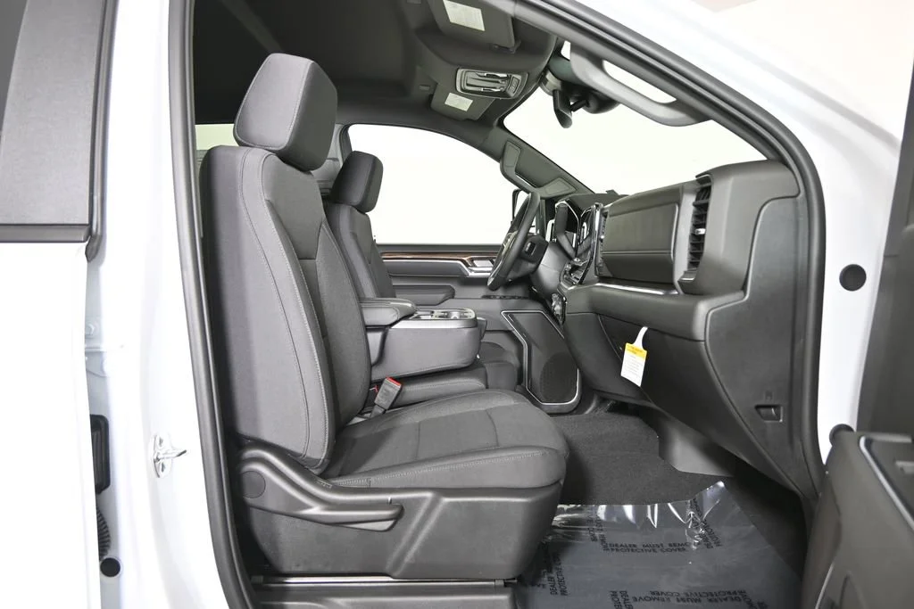 2026 Chevrolet Silverado 3500 HD LT - Photo 14