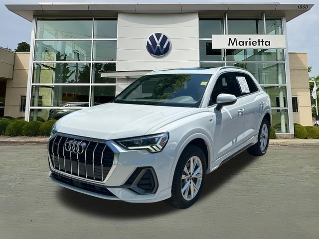2024 Audi Q3 45 TFSI S Line Premium Plus quattro's photo