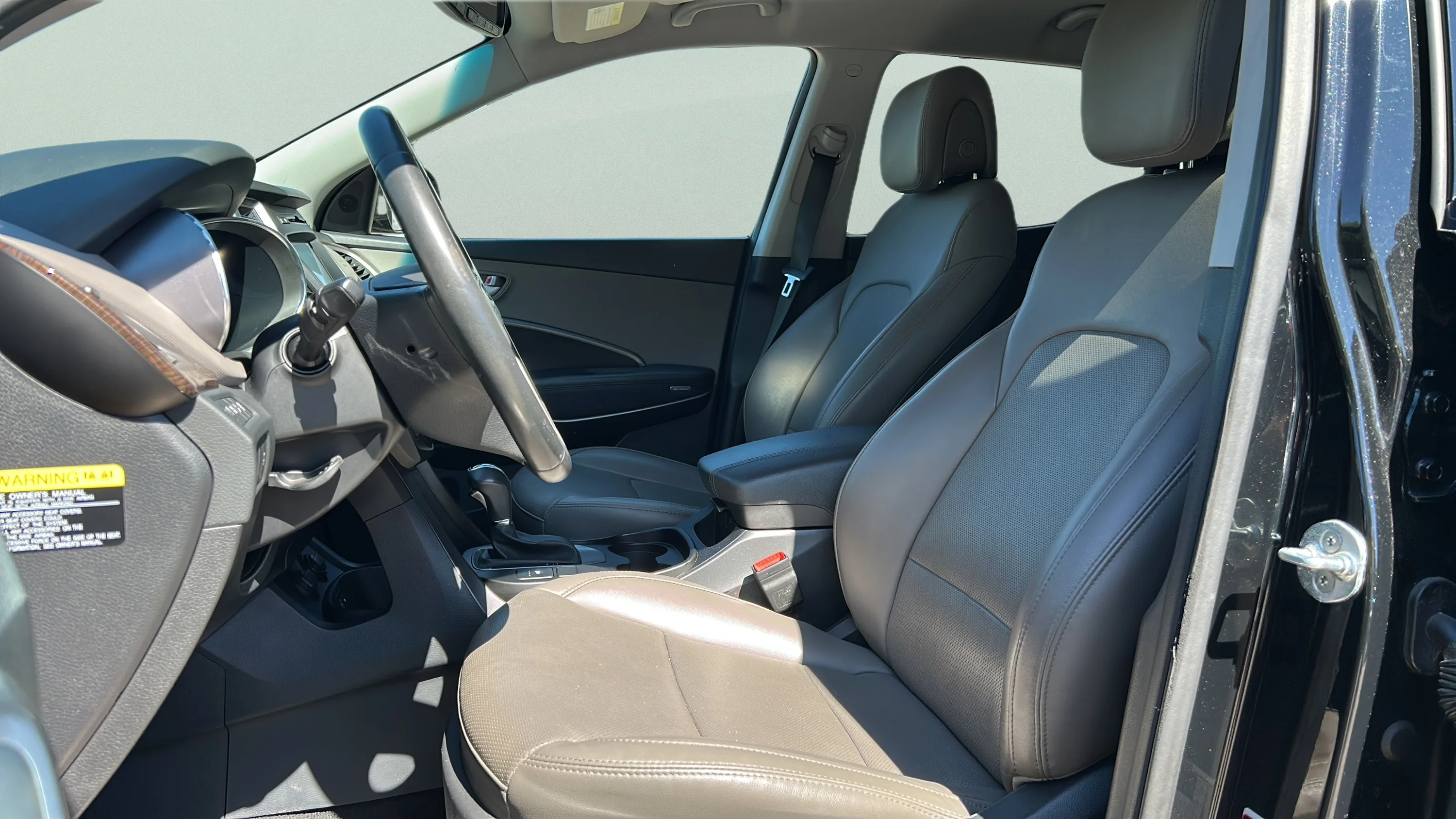Used 2017 Black Hyundai SPORT image 10