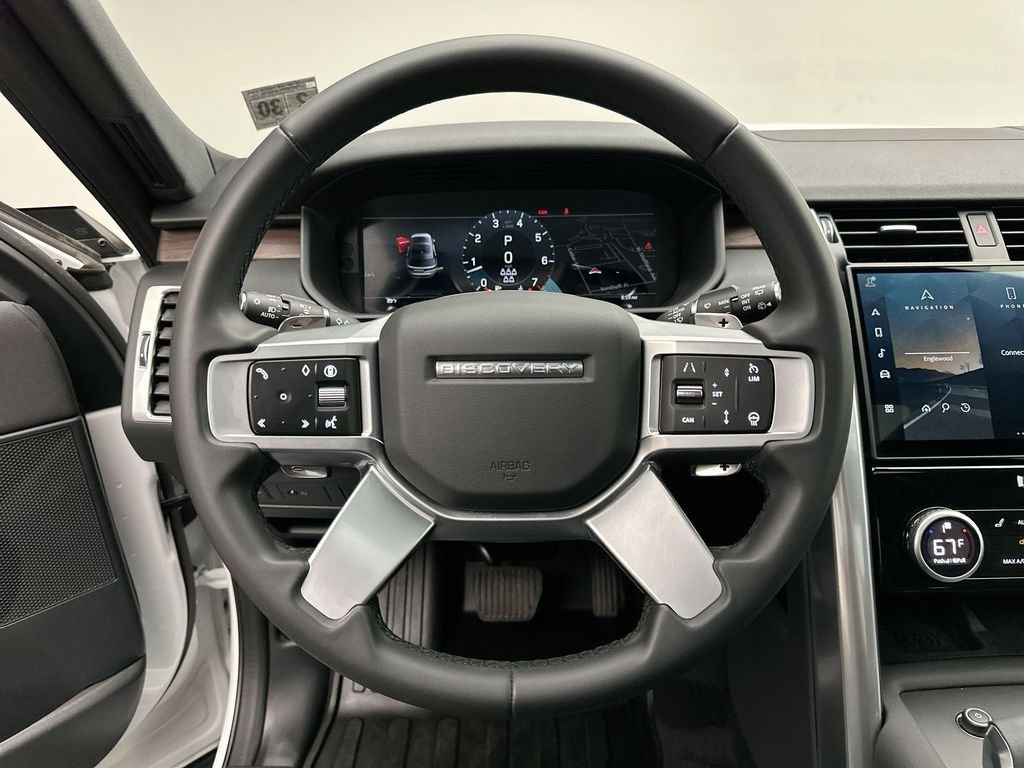 Used 2025 Fuji White Land Rover S image 31