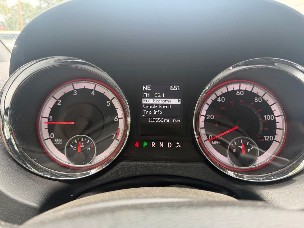 Used 2013 Redline 2 Coat Pearl Dodge R/T image 18