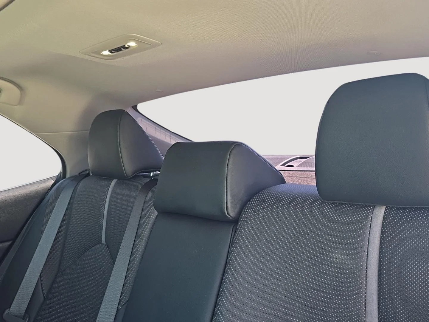 Used 2023 SILVER Toyota XSE image 8